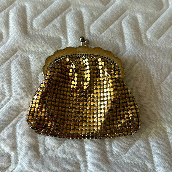 Glomesh Handbags - Vintage Gold Glomesh Coin Purse Made in Australia Chainmail Metal Mesh